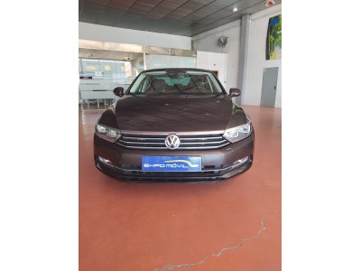 VOLKSWAGEN PASSAT 2